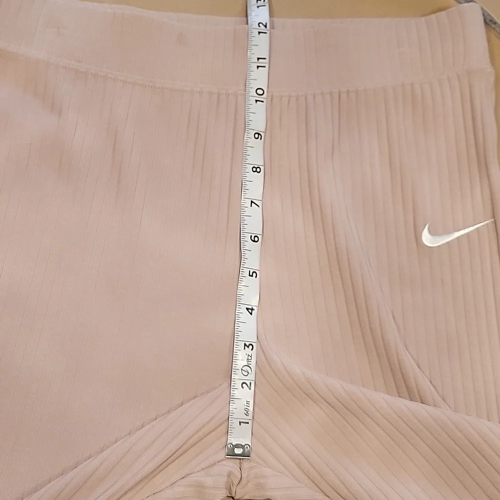 Nike Size M Creamy Beige Chill Knit Mid Rise Ribbed Flare Leg Pants